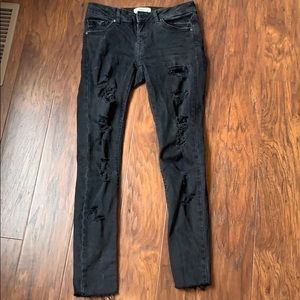 Forever 21 black distressed skinny jeans